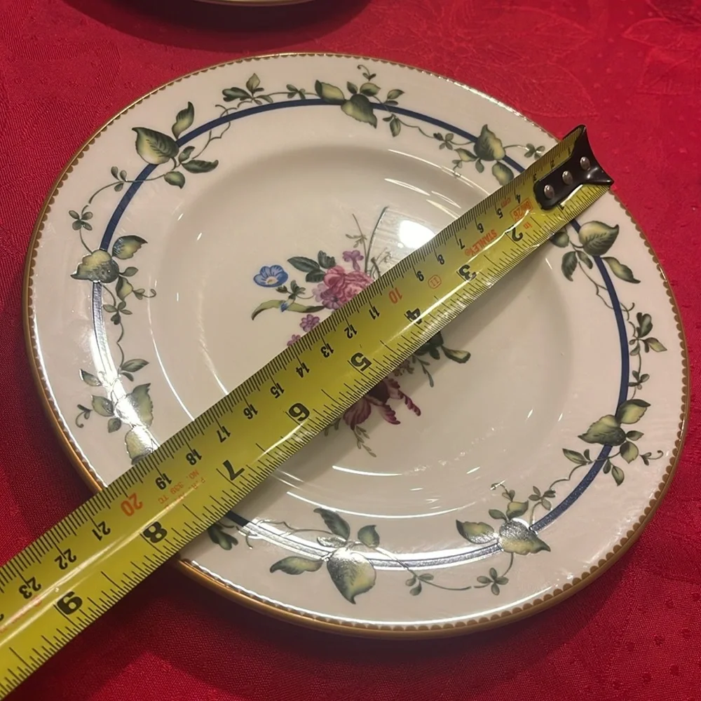 Rare Vintage 1992 Royal Worcester Dinnerware 5 piece set  Sheridan